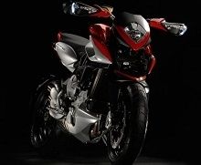 Actualité moto - Economie: MV Agusta s'affirme comme un rival sur le marché italien