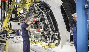 Les constructeurs contractent des milliards d'euros de prêt pour faire face à la crise
