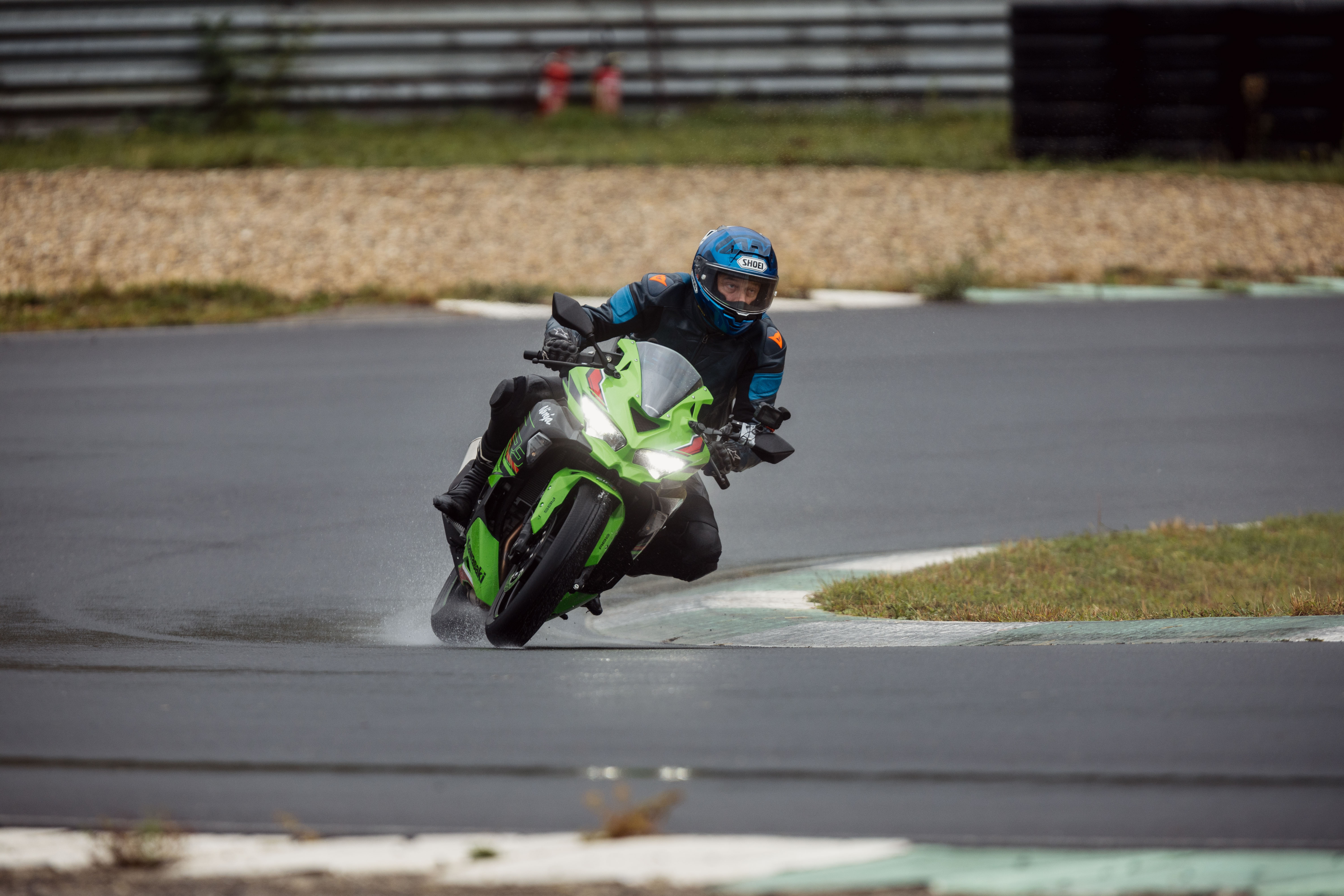 Essai - Kawasaki ZX-4RR (2023) : le top 400 !