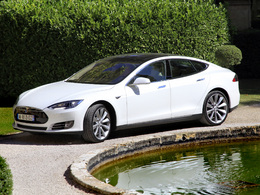 Tesla ouvre une succursale à Aix en Provence