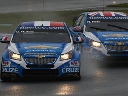 Chevrolet conserve ses pilotes en 2012