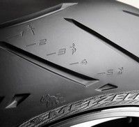 Metzeler Sportec M5 Interact : le pneu avec 5 zones de tension.
