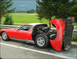 Une Lamborghini Miura s’embrase en Allemagne