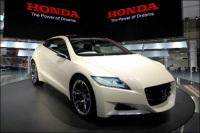 Salon de Tokyo : en 2009, Honda souhaite commercialiser une voiture hybride bien moins chère