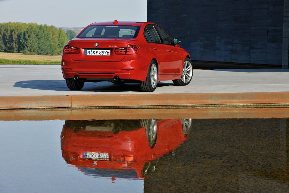 Toutes les photos HD et une vidéo de la BMW Série 3 F30