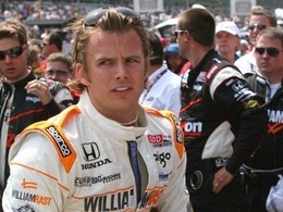 Hamilton et Button honorent Dan Wheldon