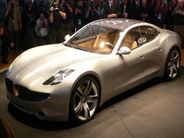 La première Fisker Karma britannique vendue 140 000 livres aux enchères