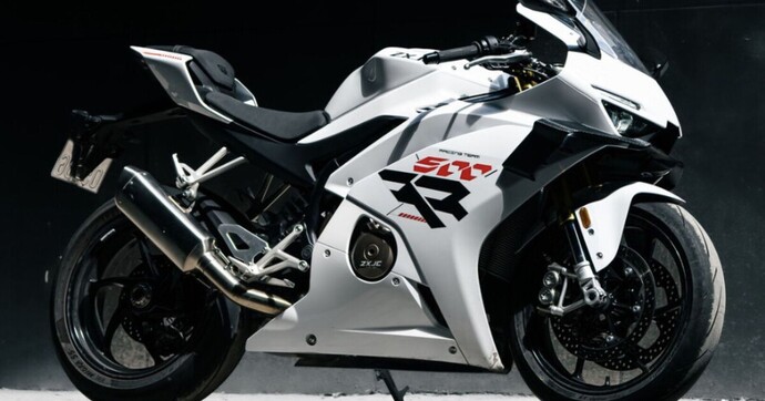 Objectif 300 km/h pour cette Superbike chinoise