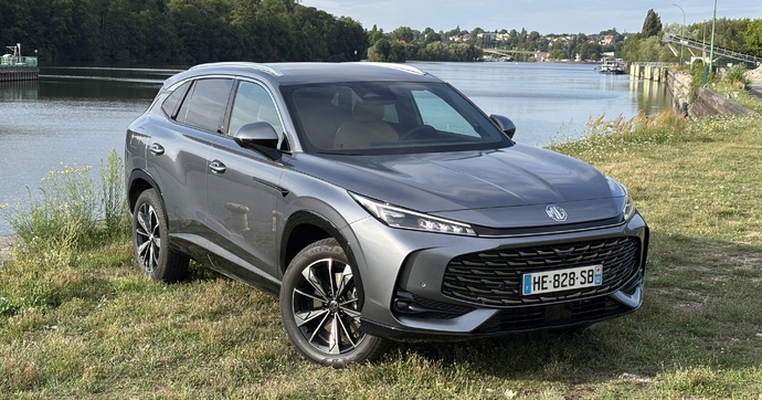 Le MG EHS Hybrid+ : un rapport prix/prestation à faire pâlir Dacia