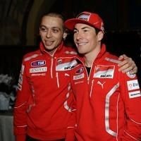 Moto GP - Ducati: Rossi en rouge et en images qui bougent