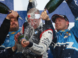 WTCC/Suzuka - Victoires de Menu et Coronel