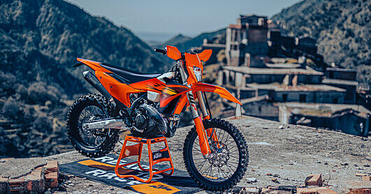 KTM dévoile sa gamme Enduro 2026