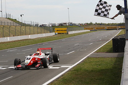 F3 Euro Série/Oschersleben: Jules Bianchi poursuit sa moisson