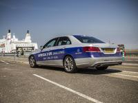 Une Mercedes Classe E parcourt presque 2000 km avec un plein