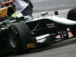 Lotus ART fait grimper Calado en GP2