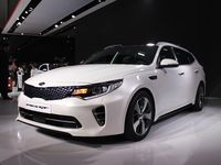 Kia Optima SW : pour l'Europe - Vidéo en direct du salon de Genève 2016
