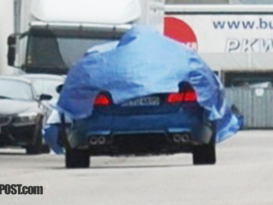 Spyshot : sous la jupe de la prochaine BMW M5