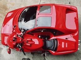 (Minuit chicanes) Voiture ou moto?