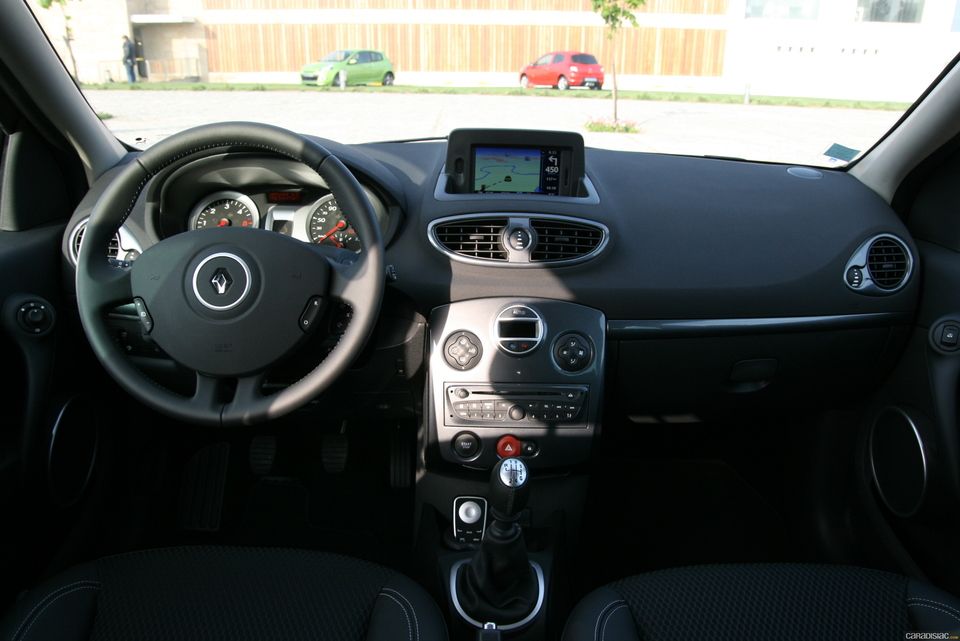 Photos Renault Clio 3 - Page 3