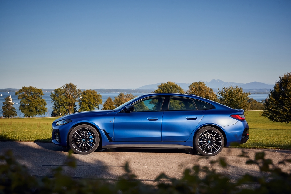 Bmw i4 g26