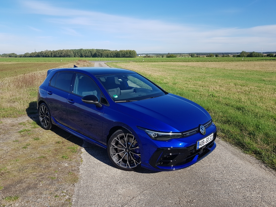 Mark 8 Golf R Riced Photos Volkswagen Golf 8 R - Page 4
