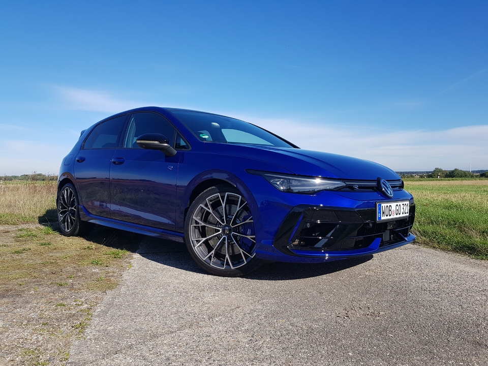 Mark 8 Golf R Riced Photos Volkswagen Golf 8 R - Page 4