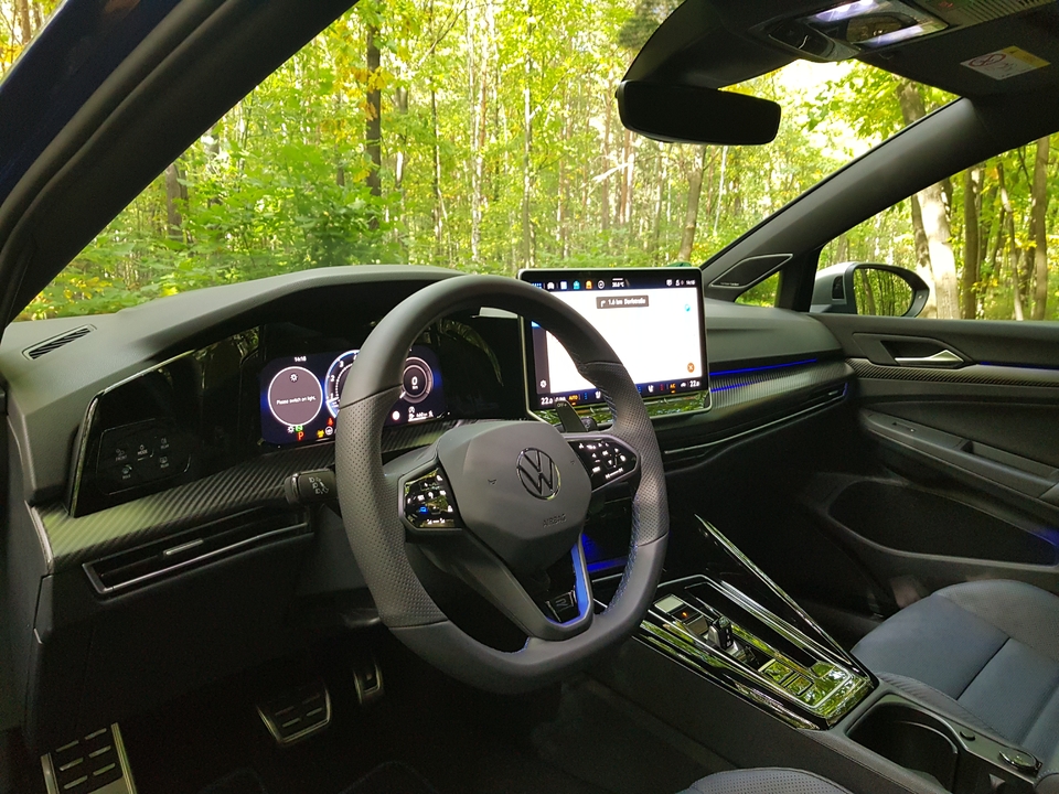 Photos Volkswagen Golf 8 R