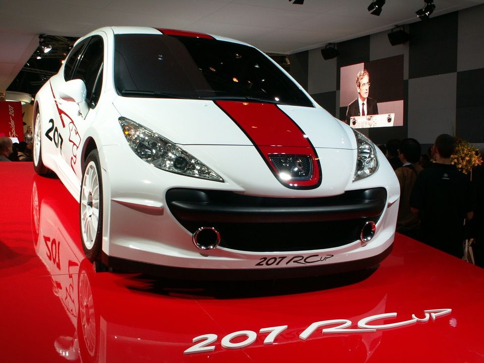 Photos Peugeot 207 Concept Rcup