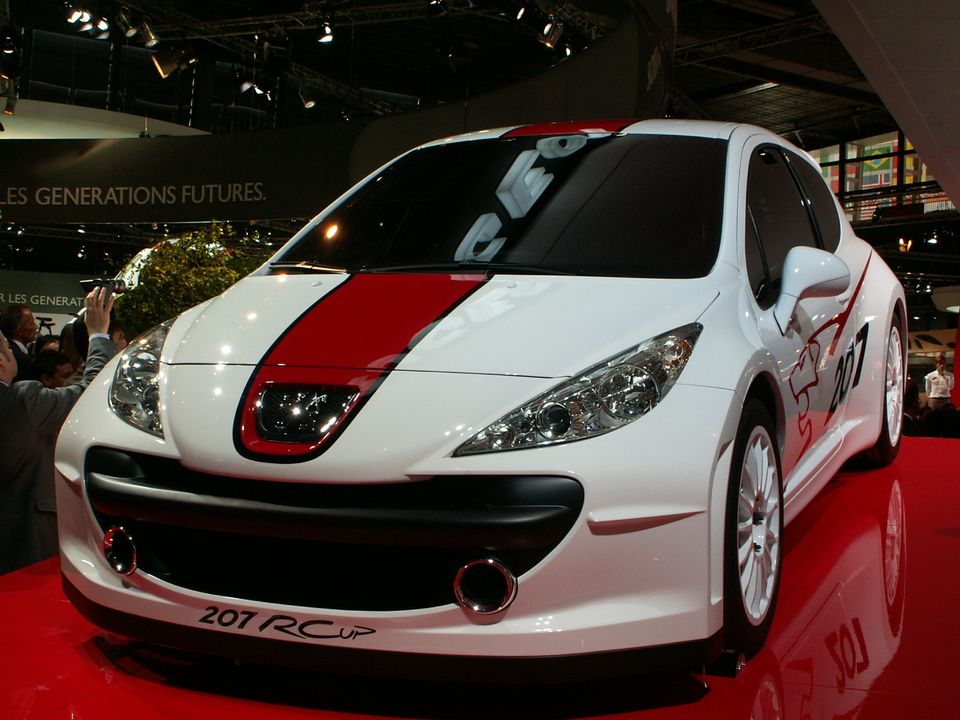 Photos Peugeot 207 Concept Rcup