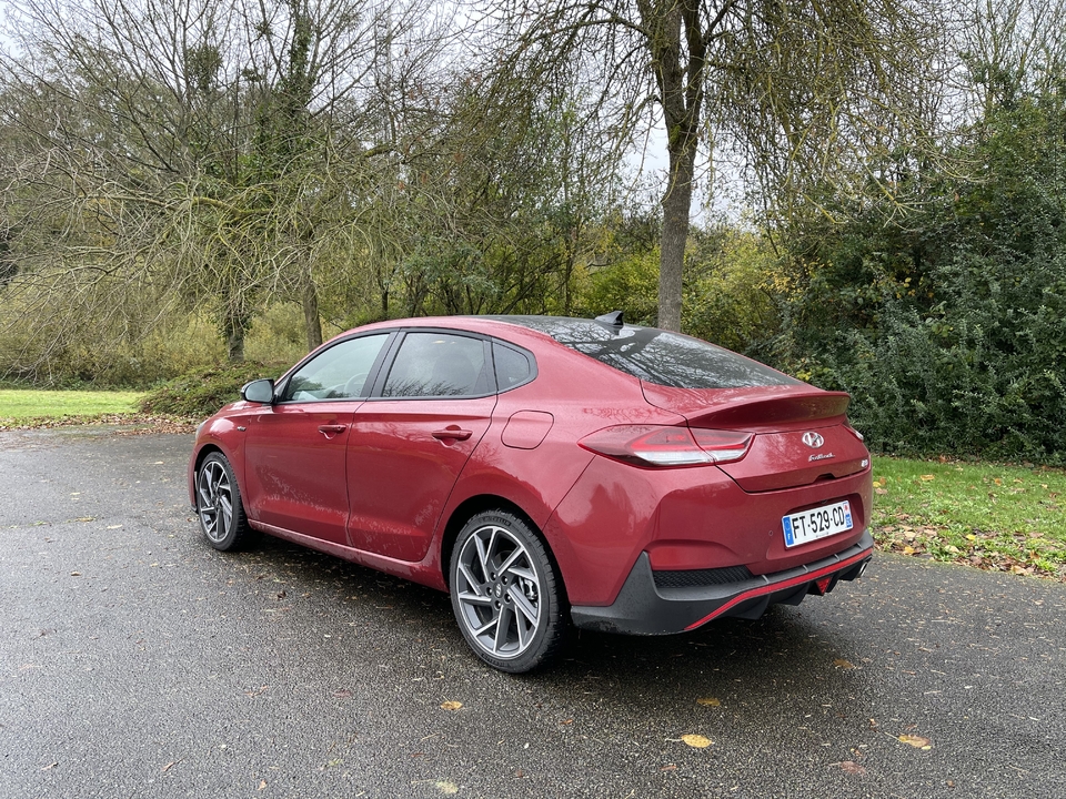 Hyundai 3e цвет